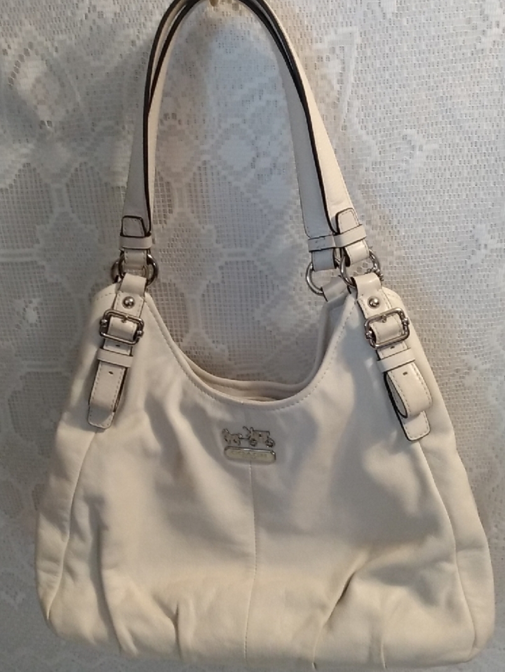 Coach White Leather Shoulder Bag with Silver Hardware